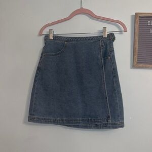 BDG Jean skirt size small